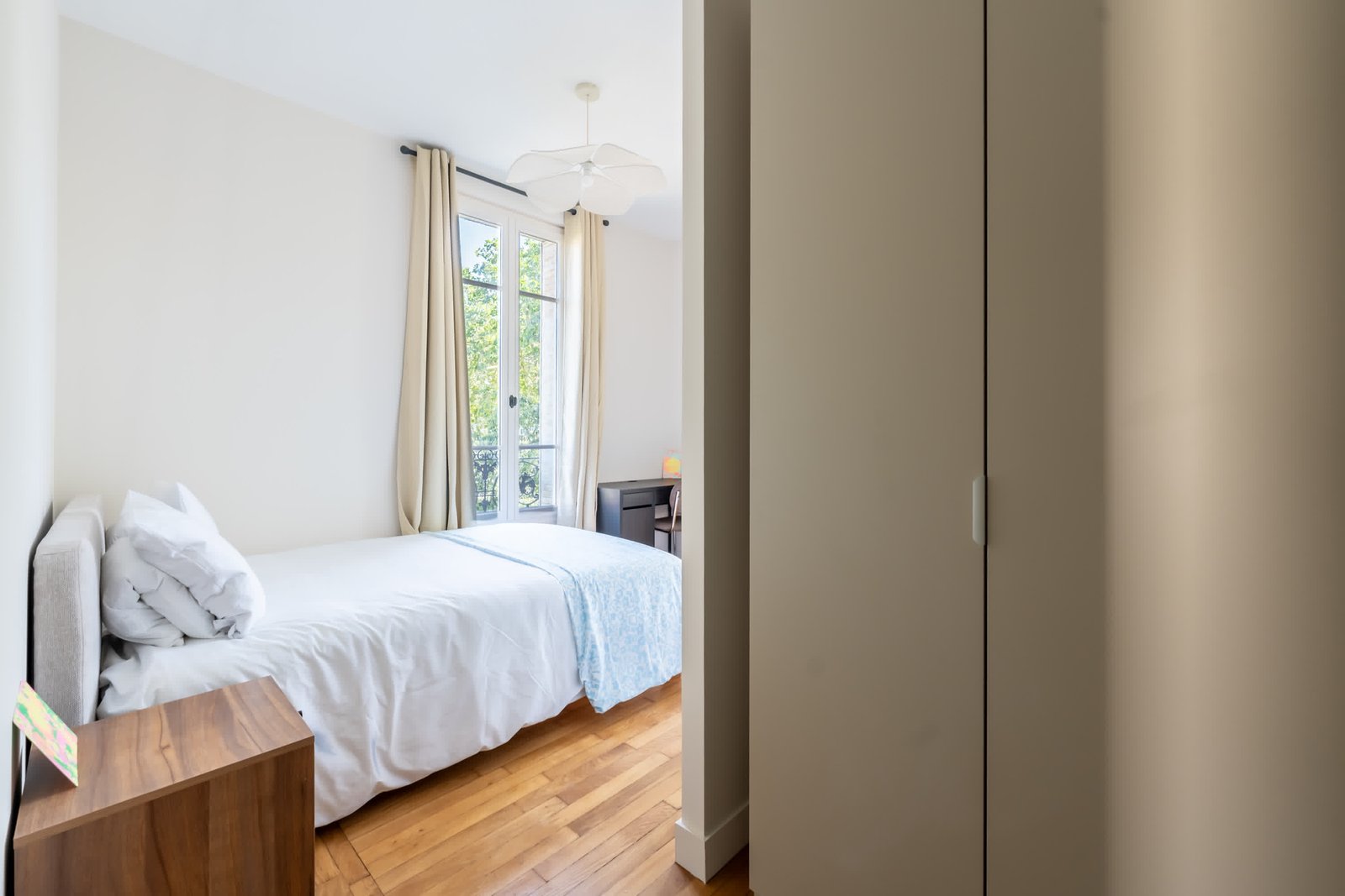Suite 5 - Image 1